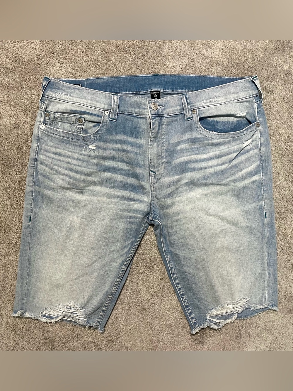 True Religion Ricky Shorts Mens 42 Relaxed Straight Light Wash Denim Blue